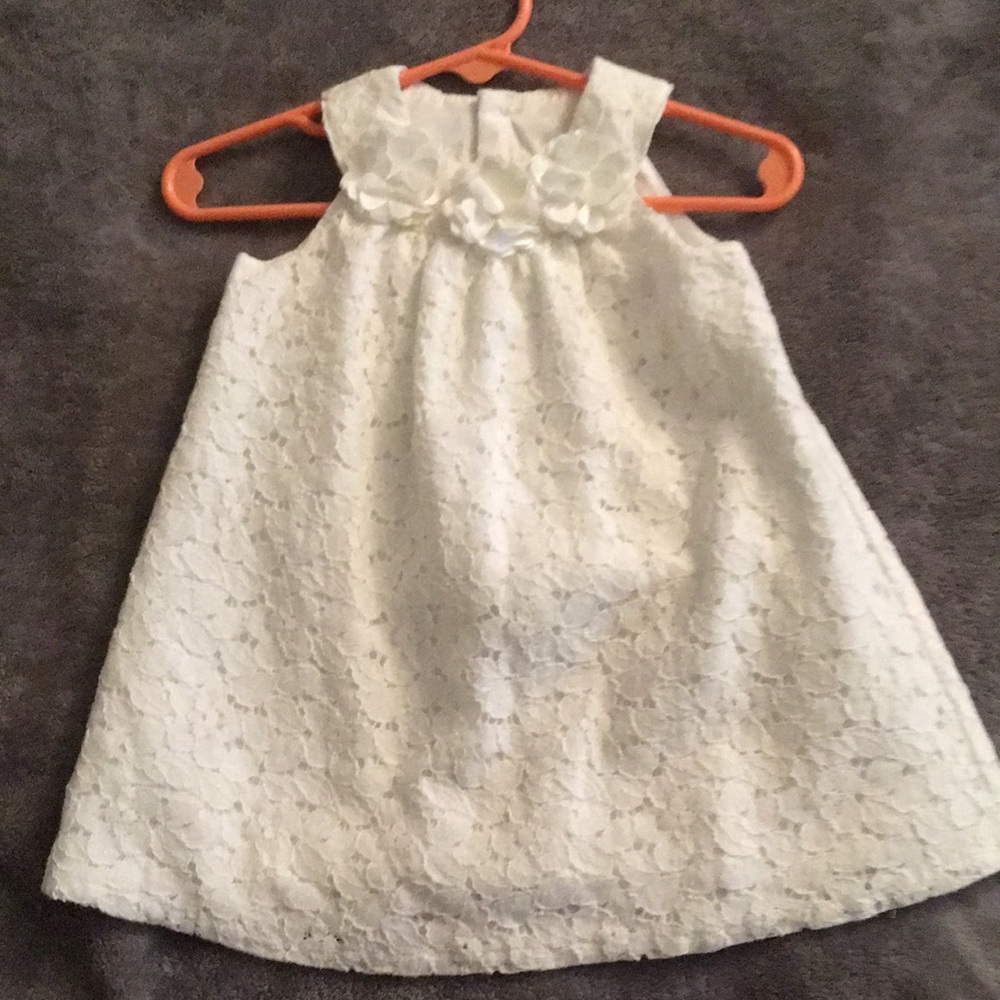 Baby girls new lace dress